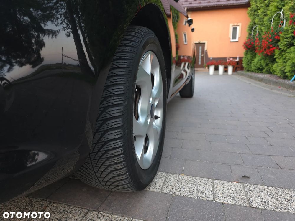 Ford Fiesta 1.25 Titanium - 13