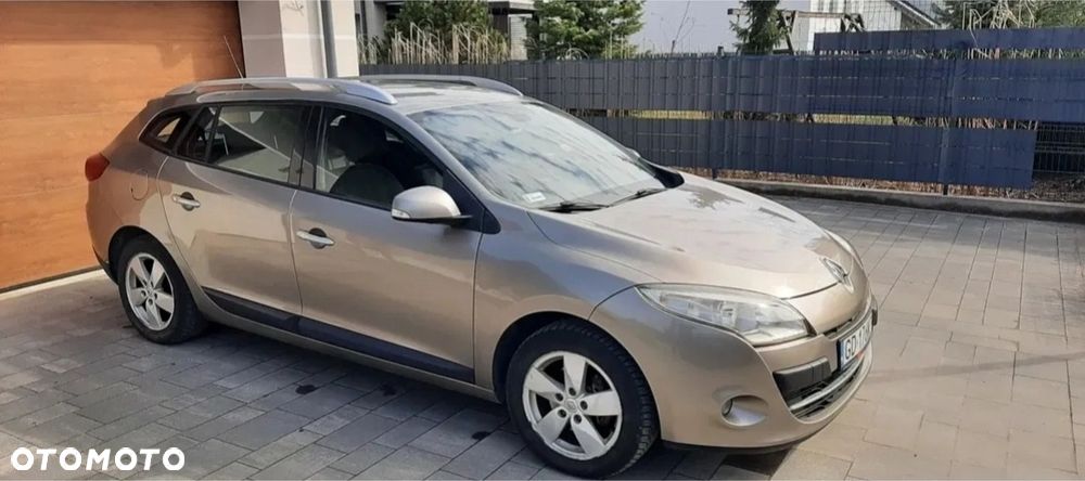 Renault Inny - 1