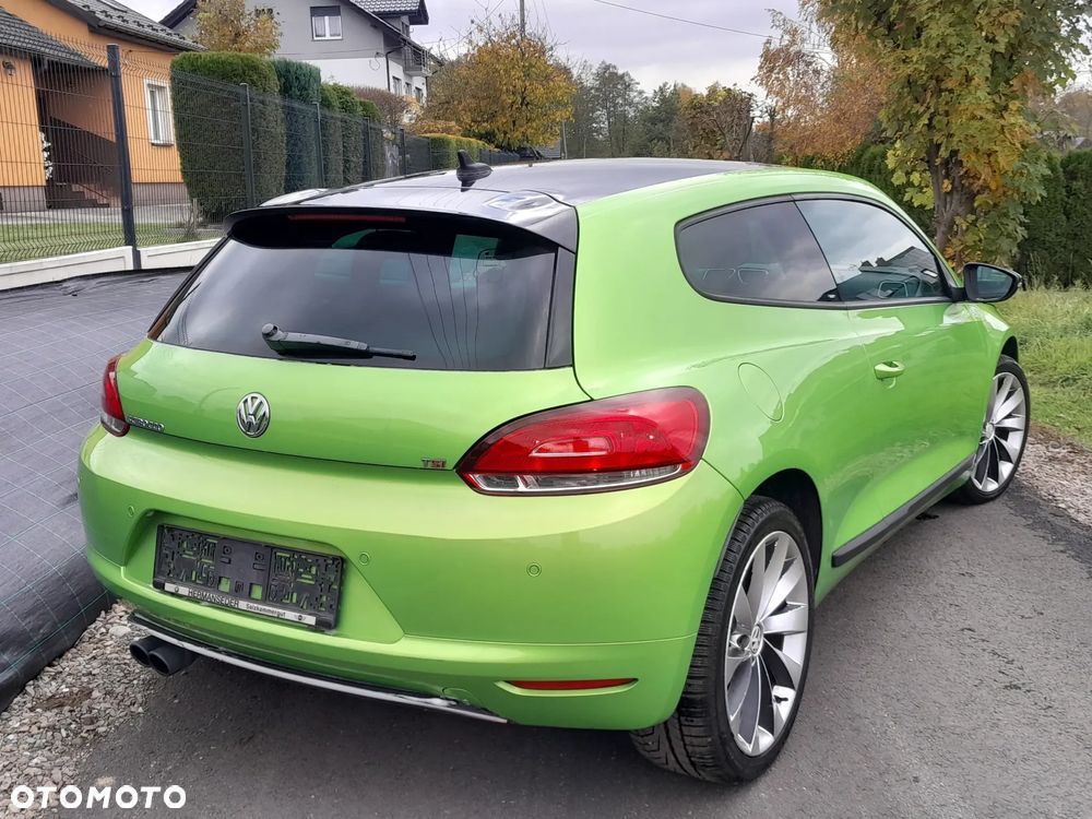Volkswagen Scirocco 1.4 TSI R-Style DSG - 21