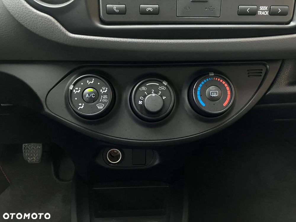 Toyota Yaris 1.5 Active - 19
