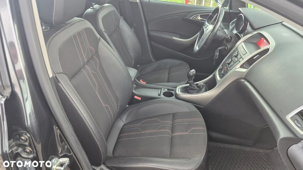 Opel Astra 1.4 T Edition 150 - 10