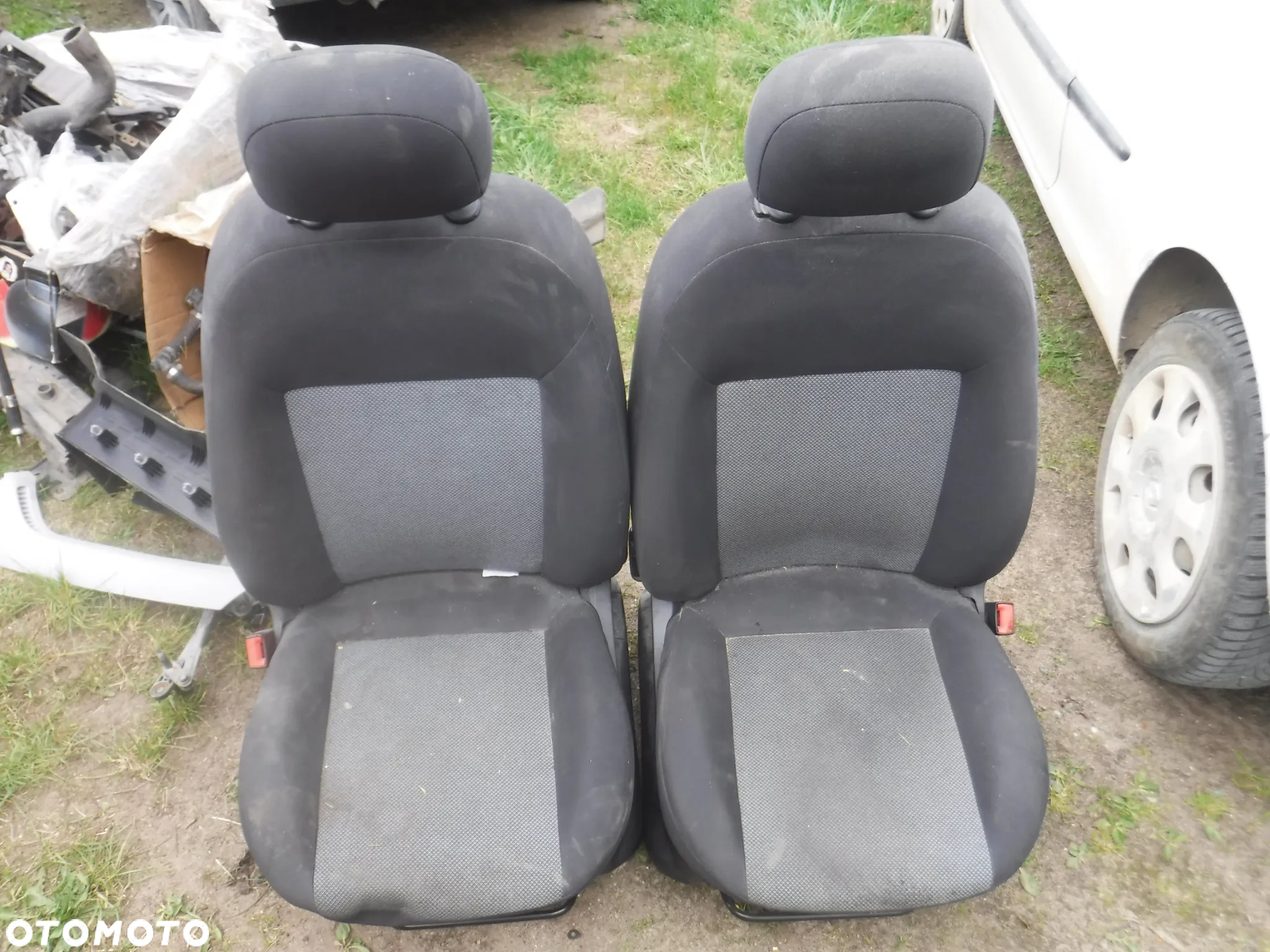 Fiat Doblo II 2 Combo D fotel pasazera prawy - 2