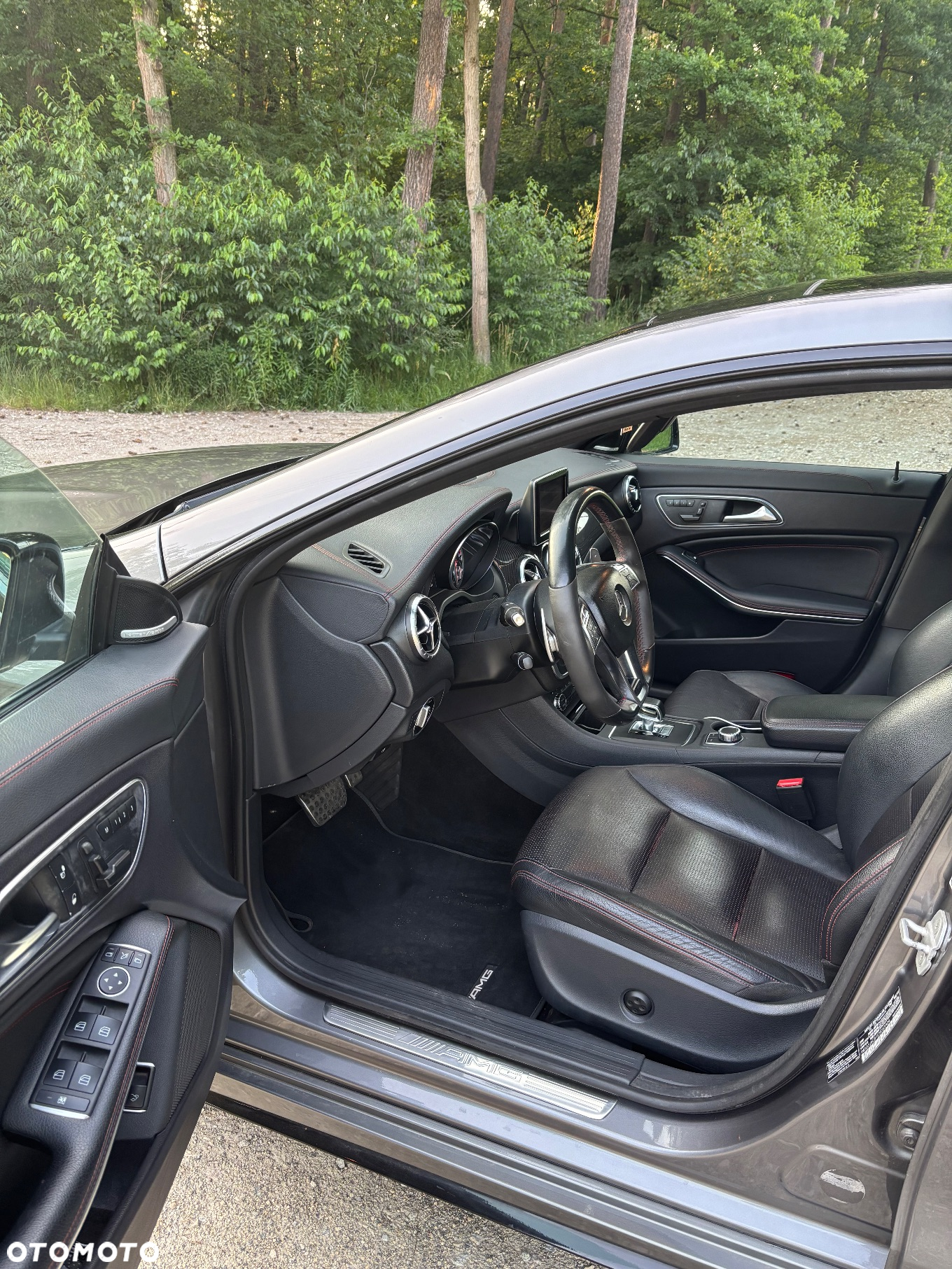 Mercedes-Benz CLA 45 AMG 4-Matic - 10