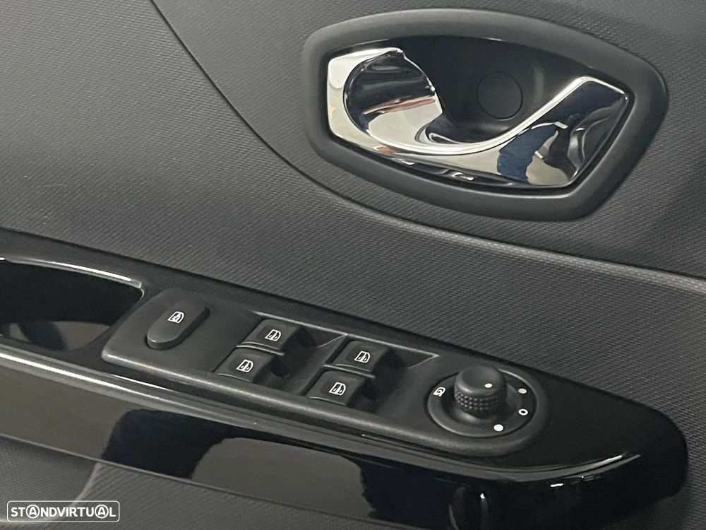 Renault Captur ENERGY dCi 110 S&S Intens - 15