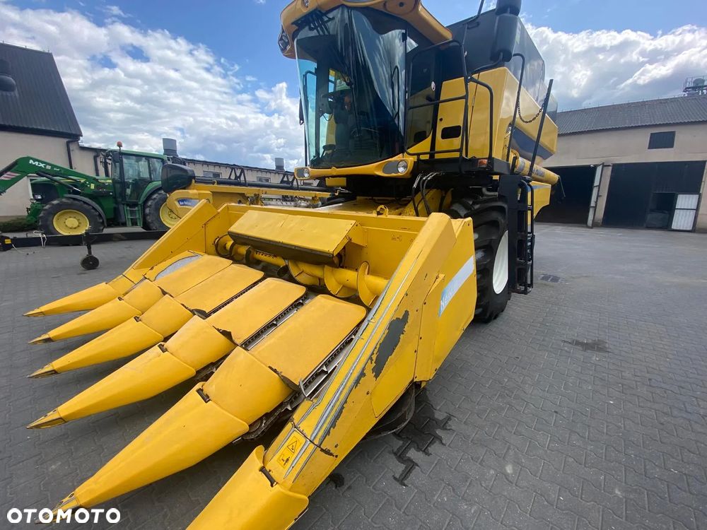 New Holland CSX7040 - 13