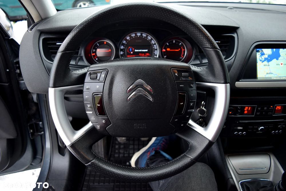 Citroën C5 HDi 140 FAP Selection - 17