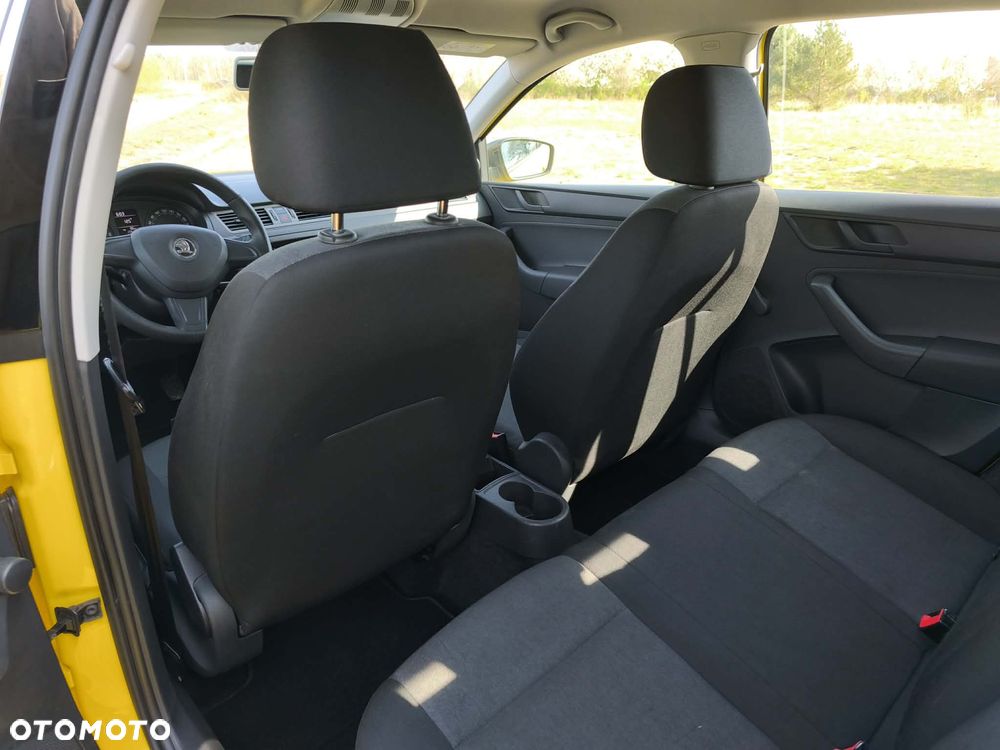 Skoda RAPID 1.6 TDI Cool Edition - 16