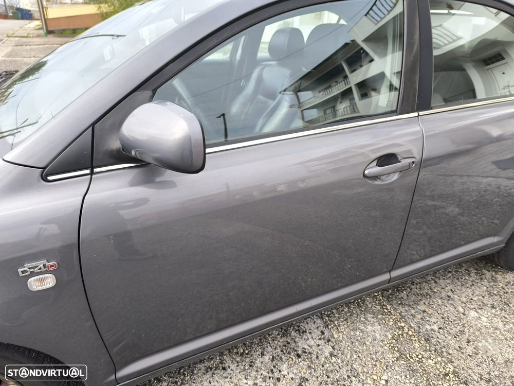 Toyota Avensis SD 2.0 D-4D - 3