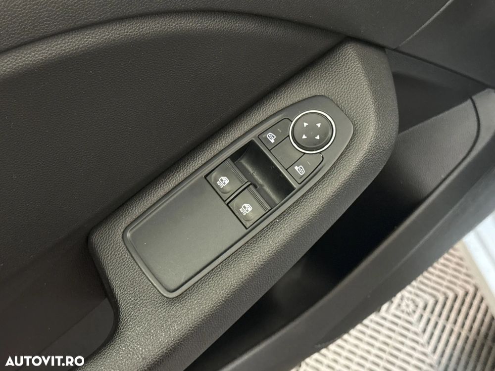 Renault Clio - 15
