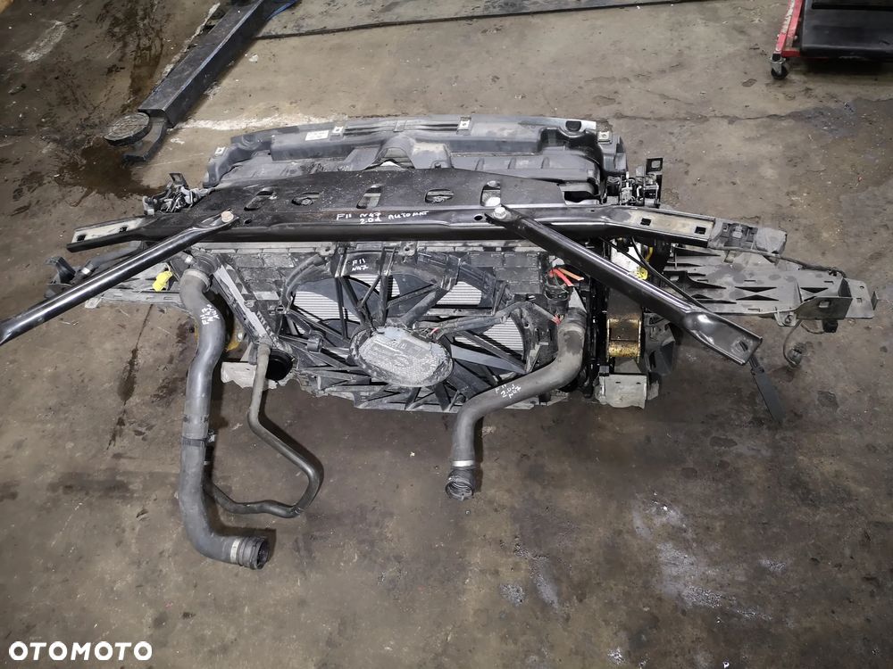 PAS PRZEDNI BELKA WZMOCNIENIE CZOŁOWE ROLETA BMW 5 F10 F11 520d - 6