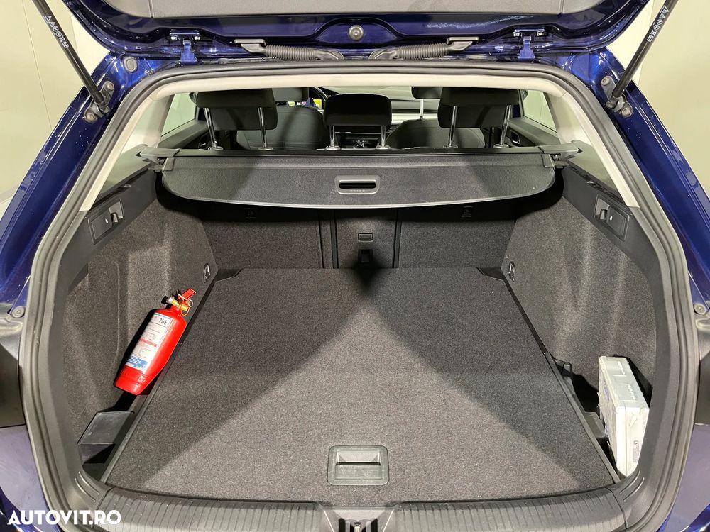 Volkswagen Golf Variant 2.0 TDI 116CP Life - 11