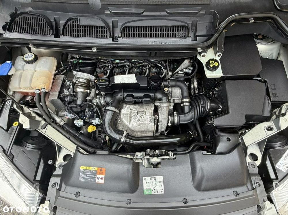 Ford C-MAX - 10