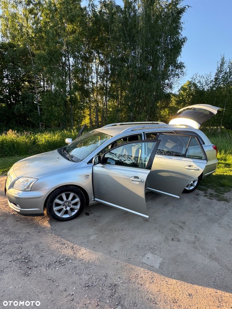 Toyota Avensis 2.0 D-4D Luna - 7
