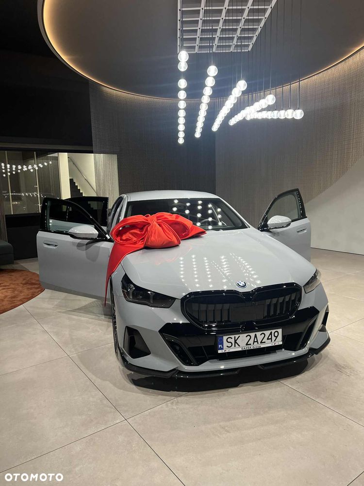 BMW Seria 5 - 11