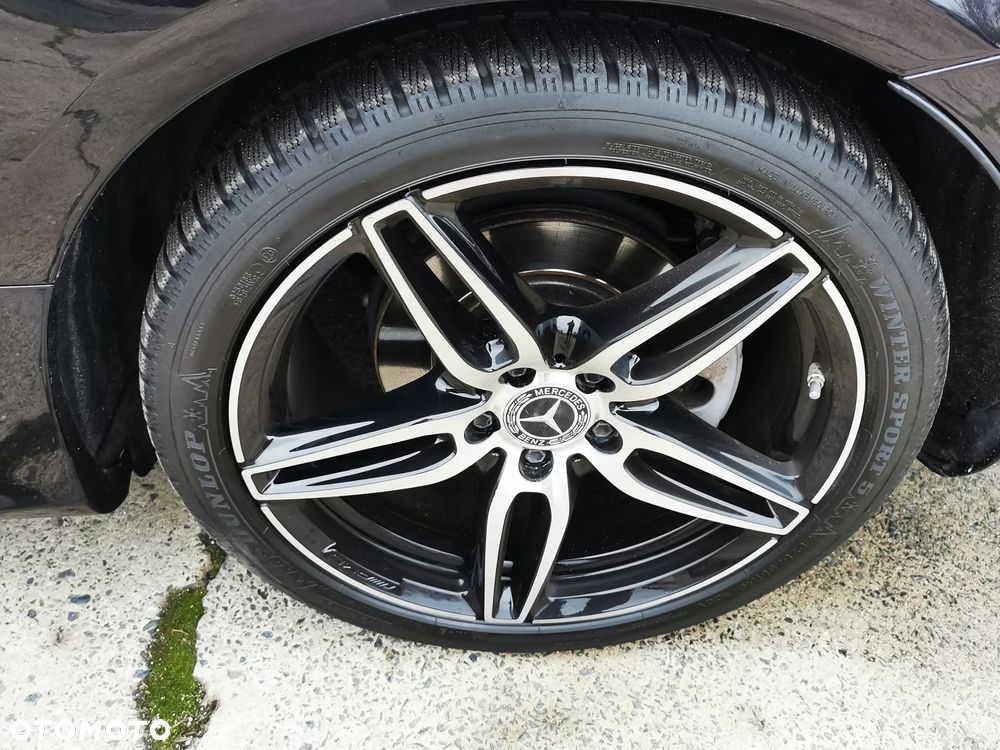 Mercedes-Benz Klasa E 300 9G-TRONIC Avantgarde - 22