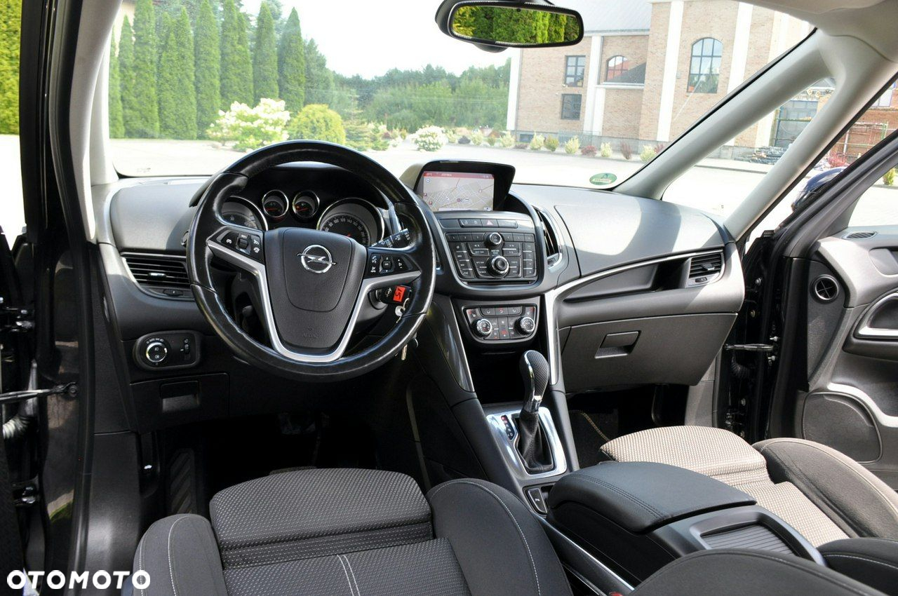 Opel Zafira - 29