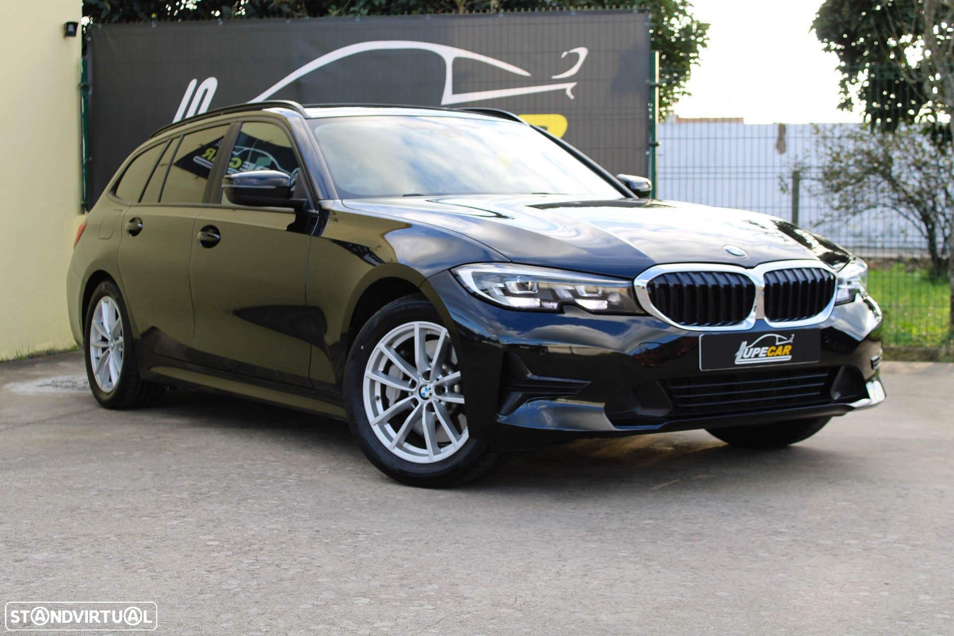 BMW 330 e Touring Corporate Edition Auto - 12