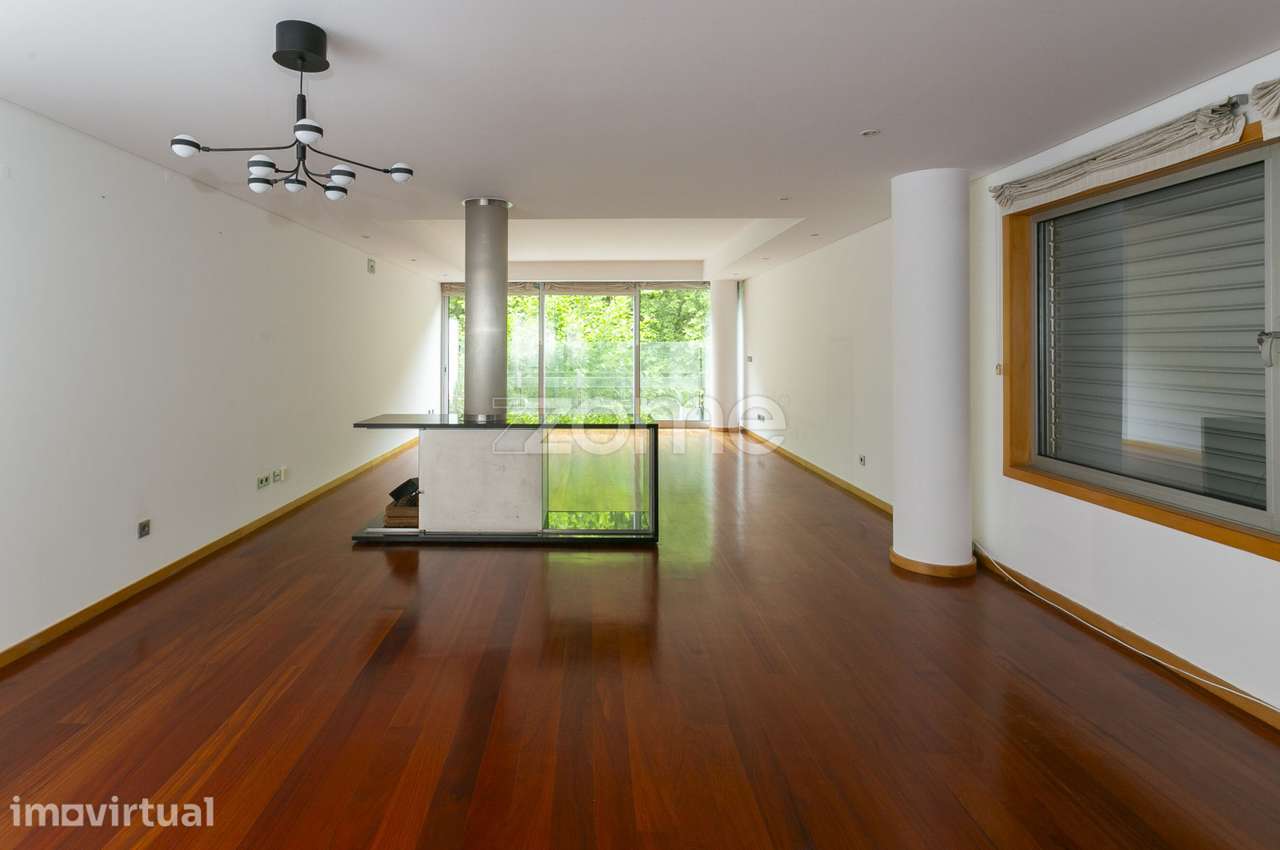 Apartamento T4 para arrendar na Avenida do Parque - PORTO - Grande imagem: 4/44