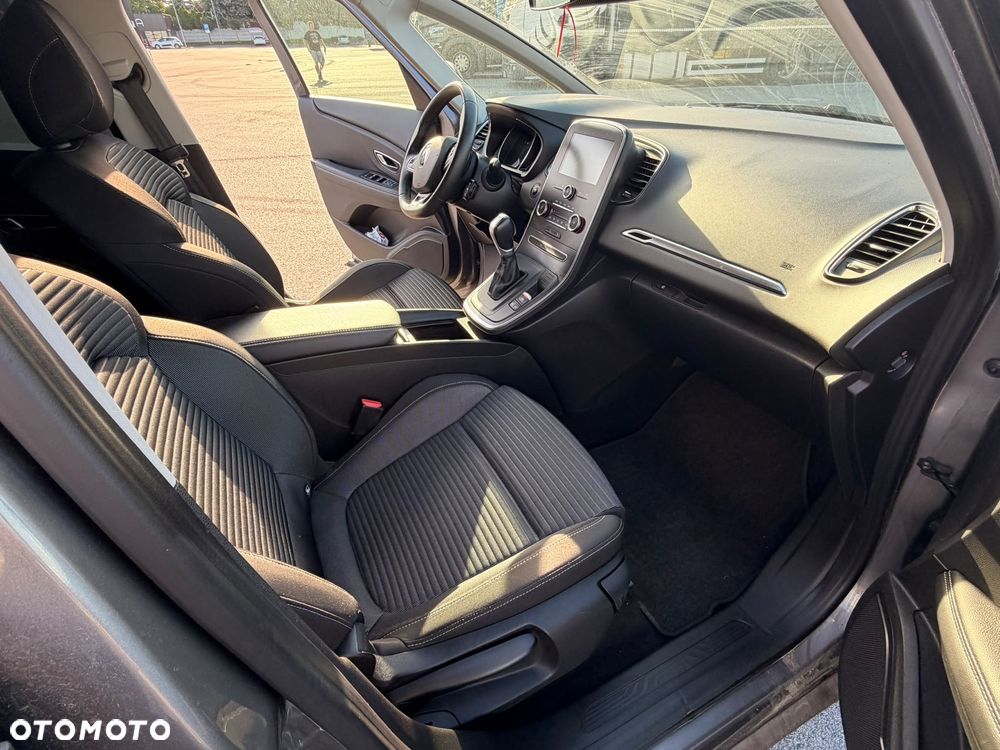 Renault Grand Scenic - 7