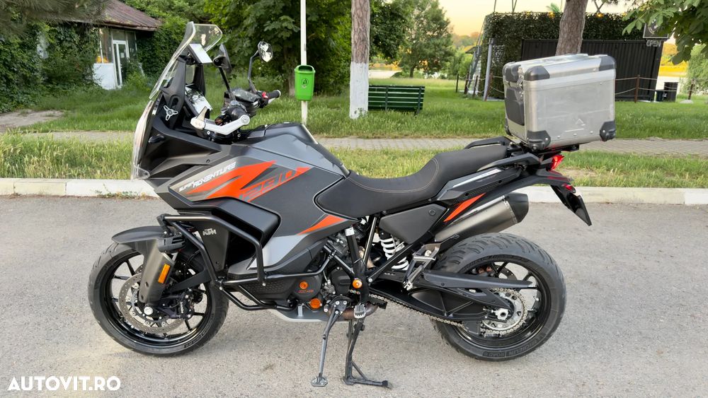 KTM 1290 Super Adventure S - 4