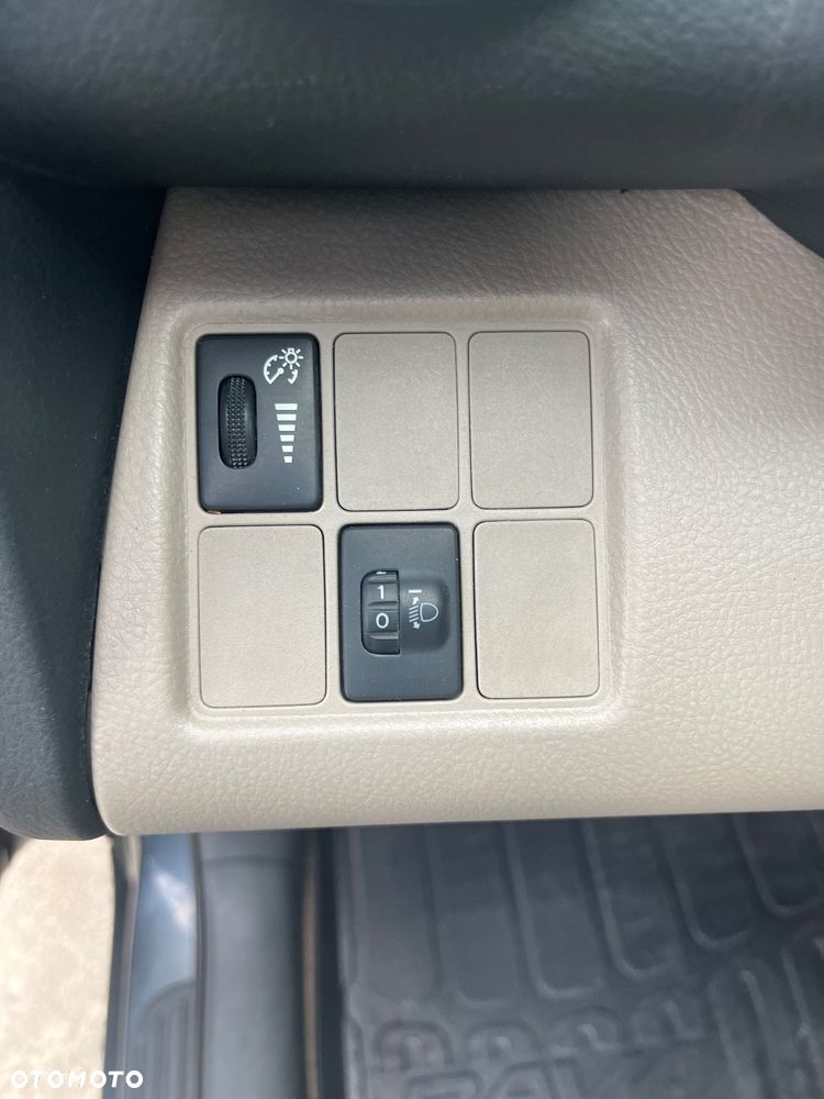 Toyota RAV4 2.2 D-CAT 4x4 Executive - 29