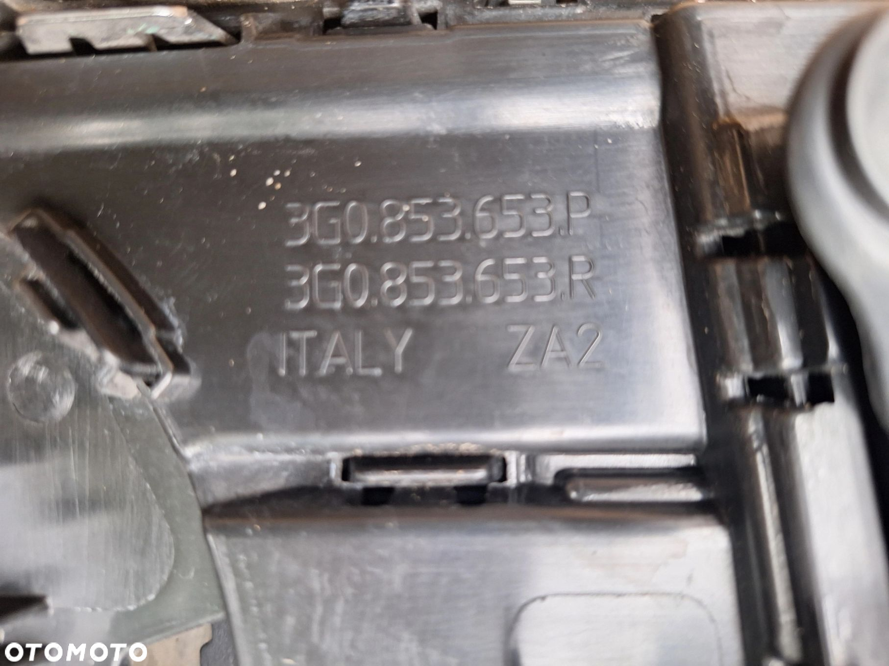VW PASSAT B8 GTE LIFT 19- ATRAPA GRILL GNIAZDO ŁADOWANIA 3G0853479D WYSYŁKA 24H - 15