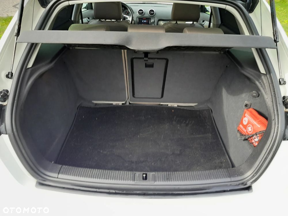 Audi A3 2.0 TFSI S tronic S line Sportpaket - 25