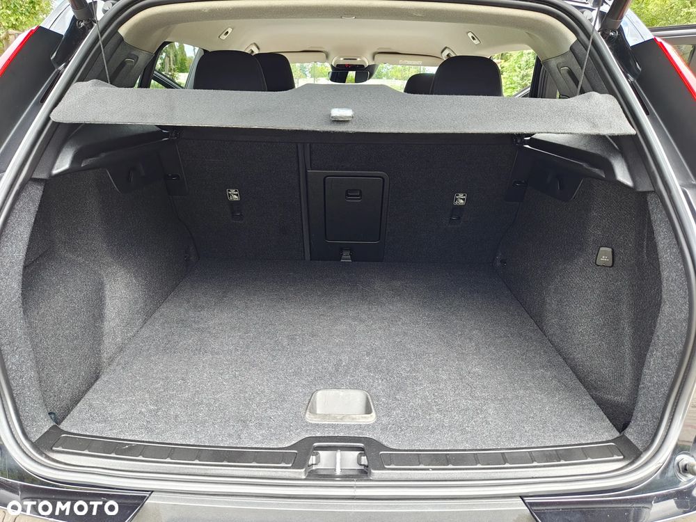 Volvo XC 40 - 20