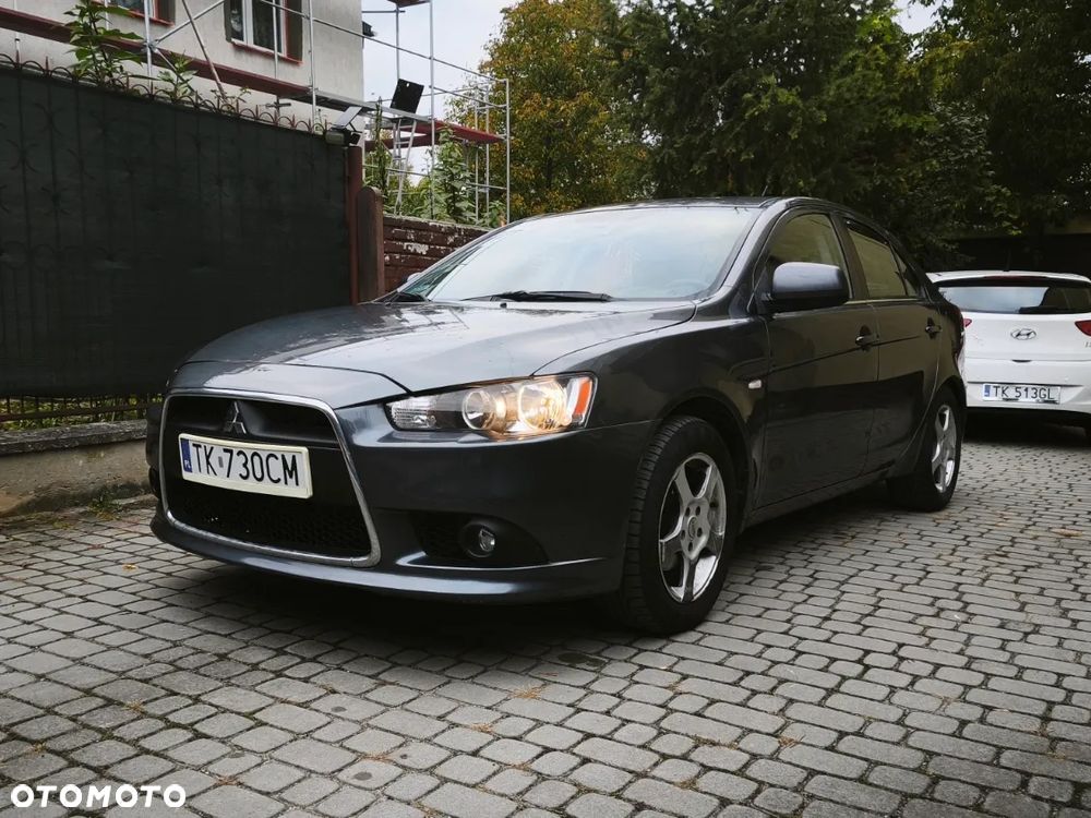 Mitsubishi Lancer