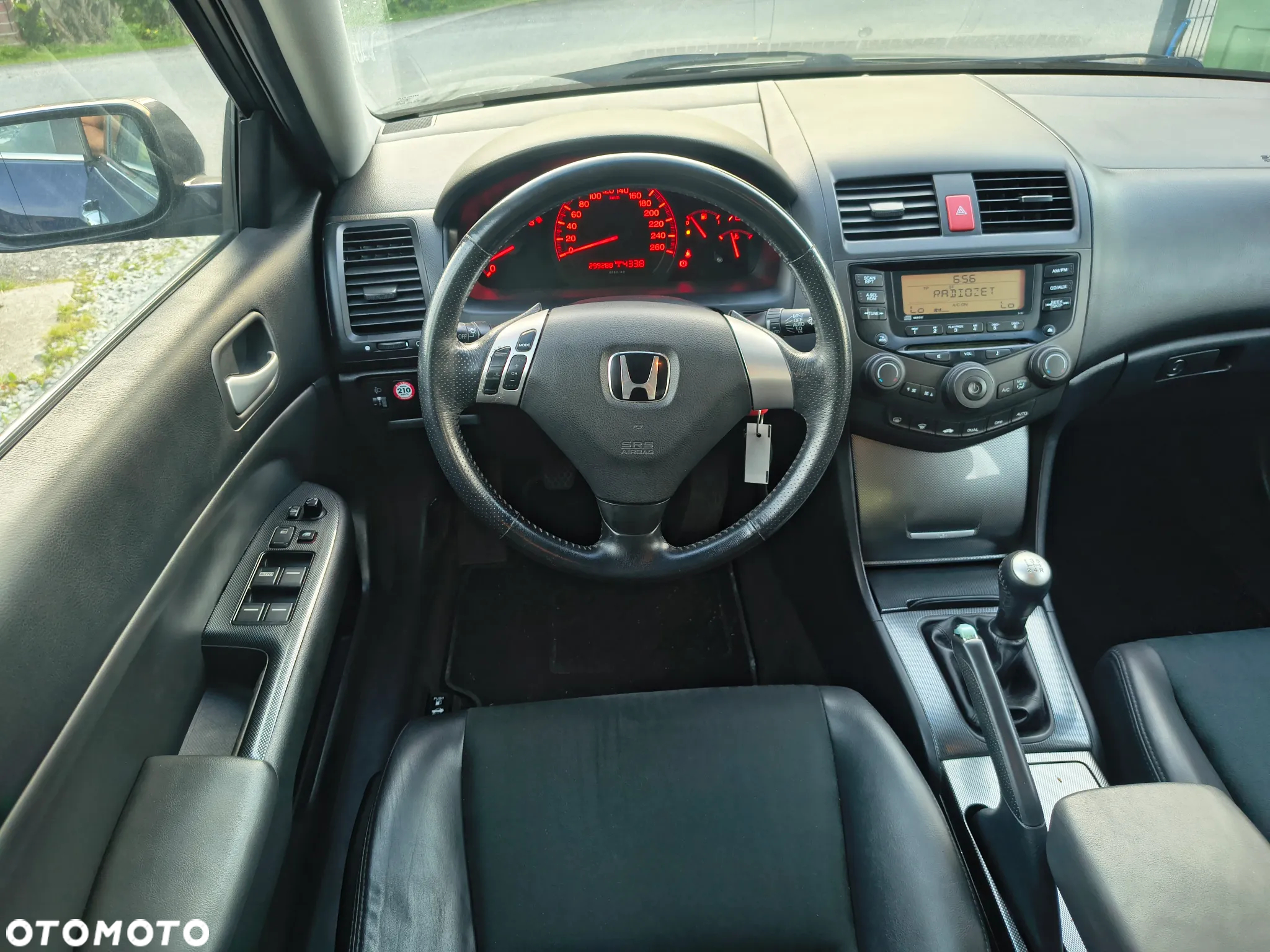 Honda Accord 2.0 i Sport - 19