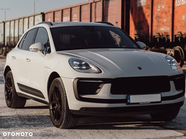 Porsche Macan Standard - 2