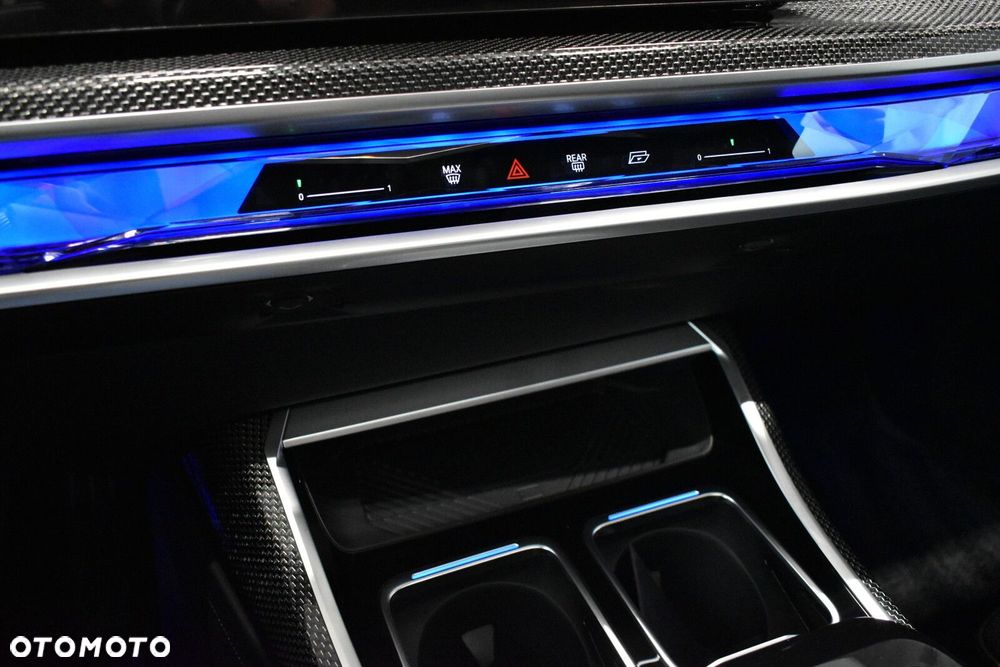 BMW Seria 7 - 18