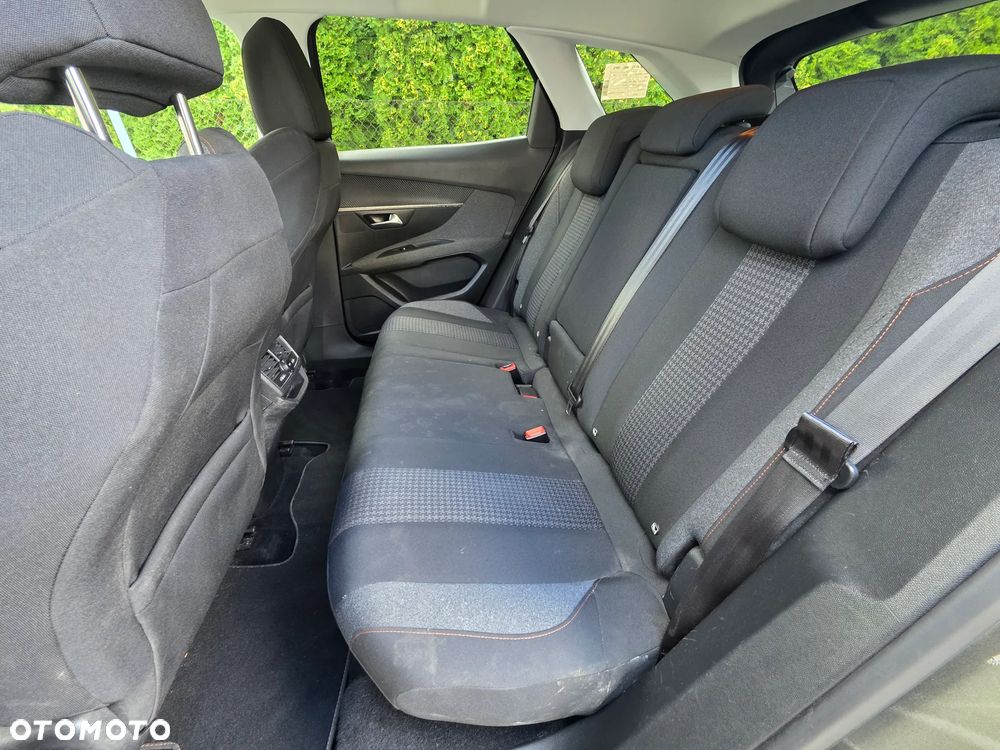 Peugeot 3008 BlueHDi 130 Stop & Start EAT8 Active Pack - 11