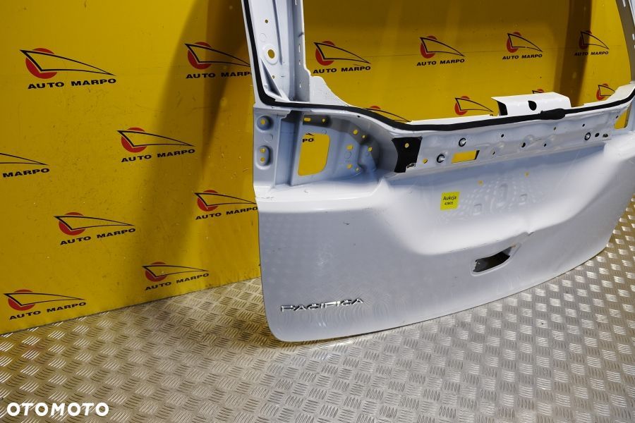 CHRYSLER PACIFICA 2017- KLAPA TYŁ BAGAŻNIKA USA - 3