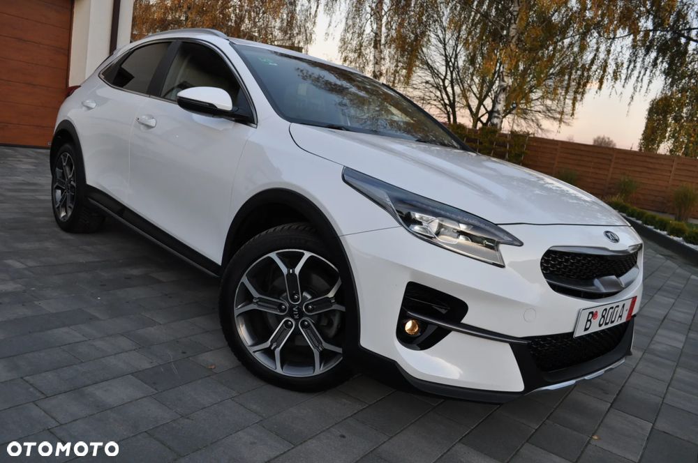 Kia XCeed 1.6 CRDi DCT7 PLATINUM EDITION - 16
