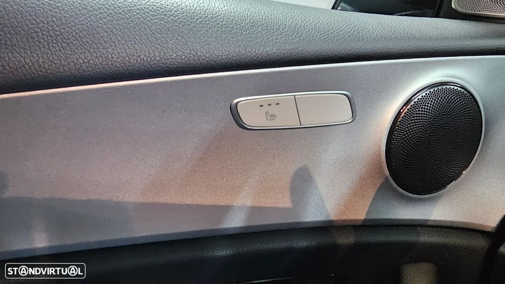 Mercedes-Benz E 300 - 12