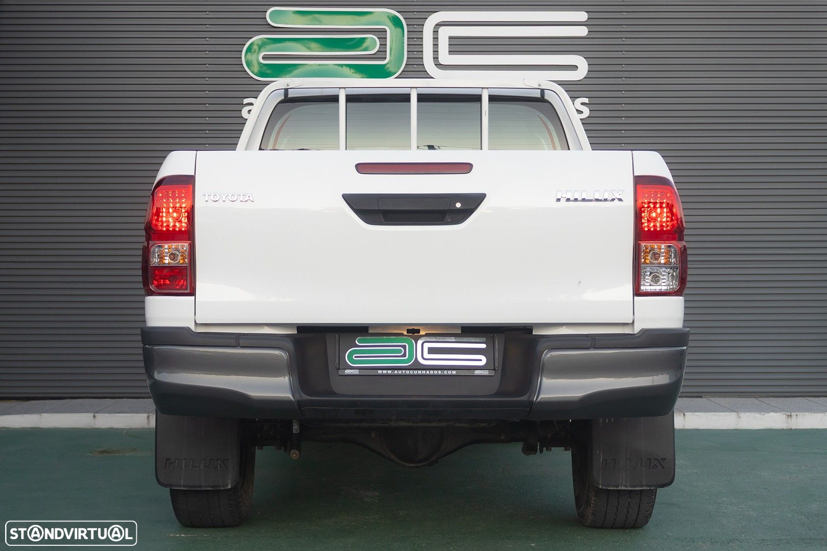 Toyota Hilux 2.4 D-4D 4WD CD CM - 5