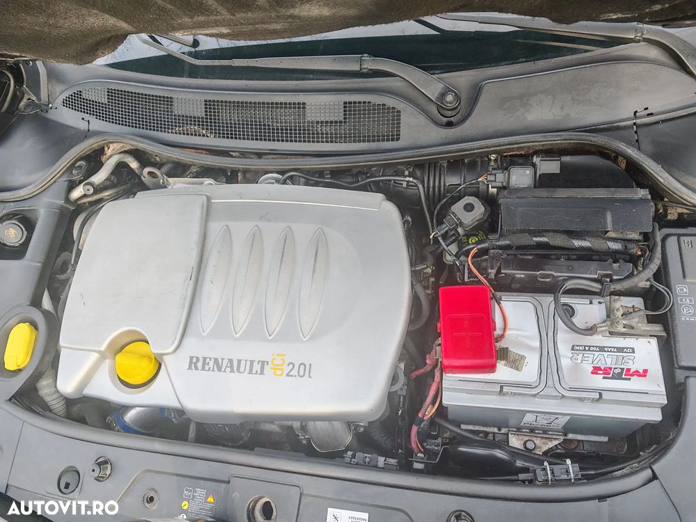Renault Megane 2.0 dCi GT - 9