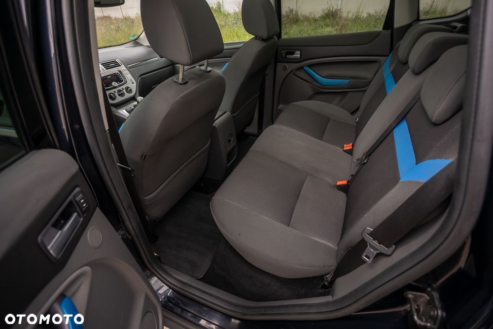 Ford Kuga 2.0 TDCi 4x4 Trend - 21