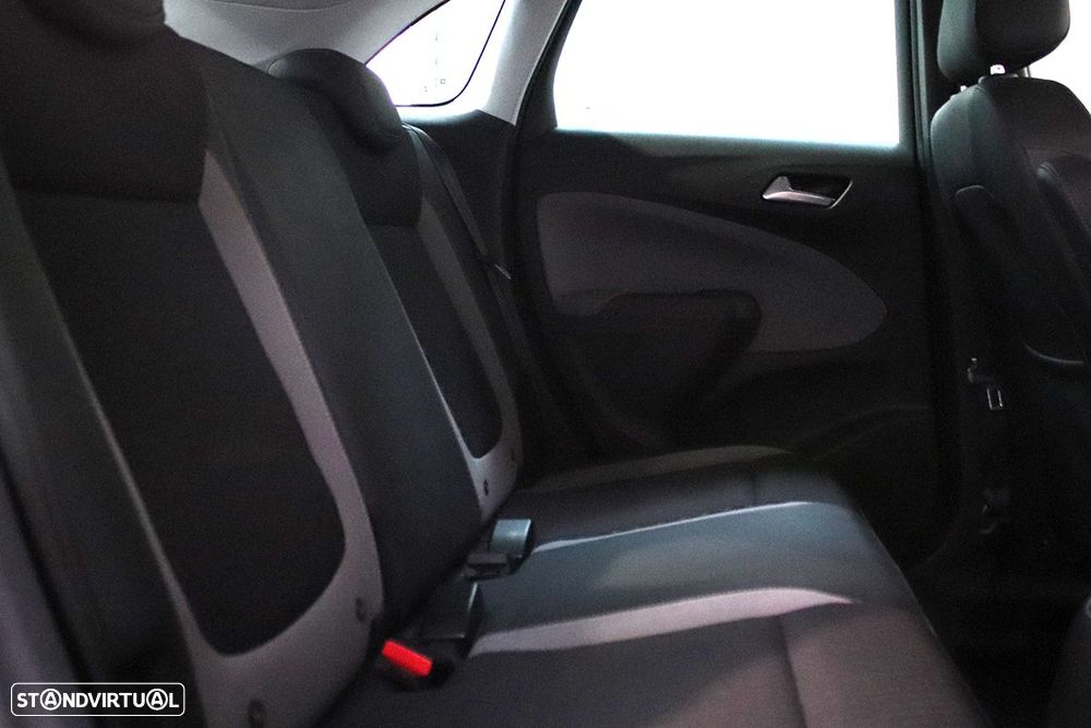 Opel Crossland X 1.2 T Innovation - 23