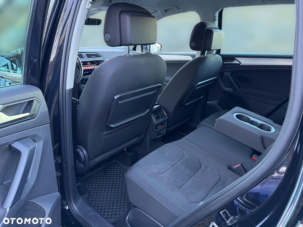 Volkswagen Tiguan - 34