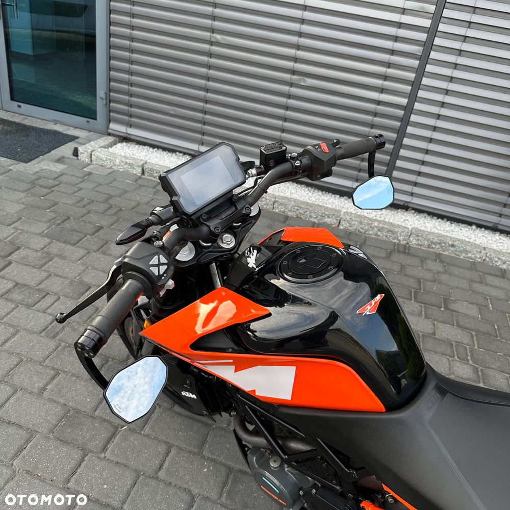KTM Duke - 11