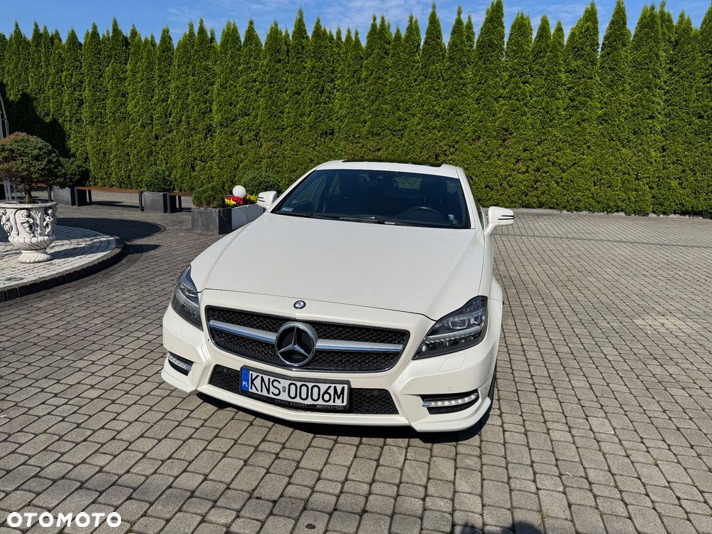 Mercedes-Benz CLS 350 CDI 4-Matic BlueEff - 4