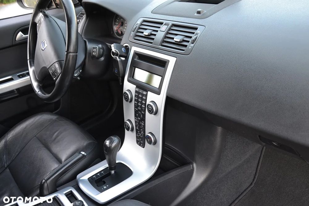 Volvo V50 DPF D3 Geartronic Business Edition - 33
