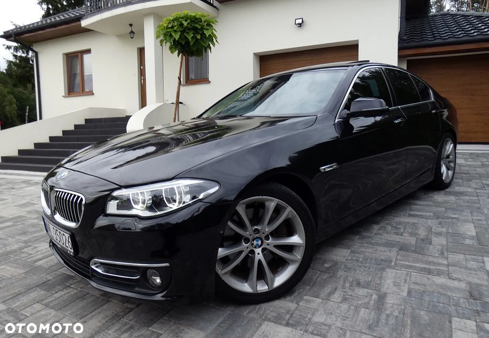 BMW Seria 5 535i xDrive Luxury Line - 30