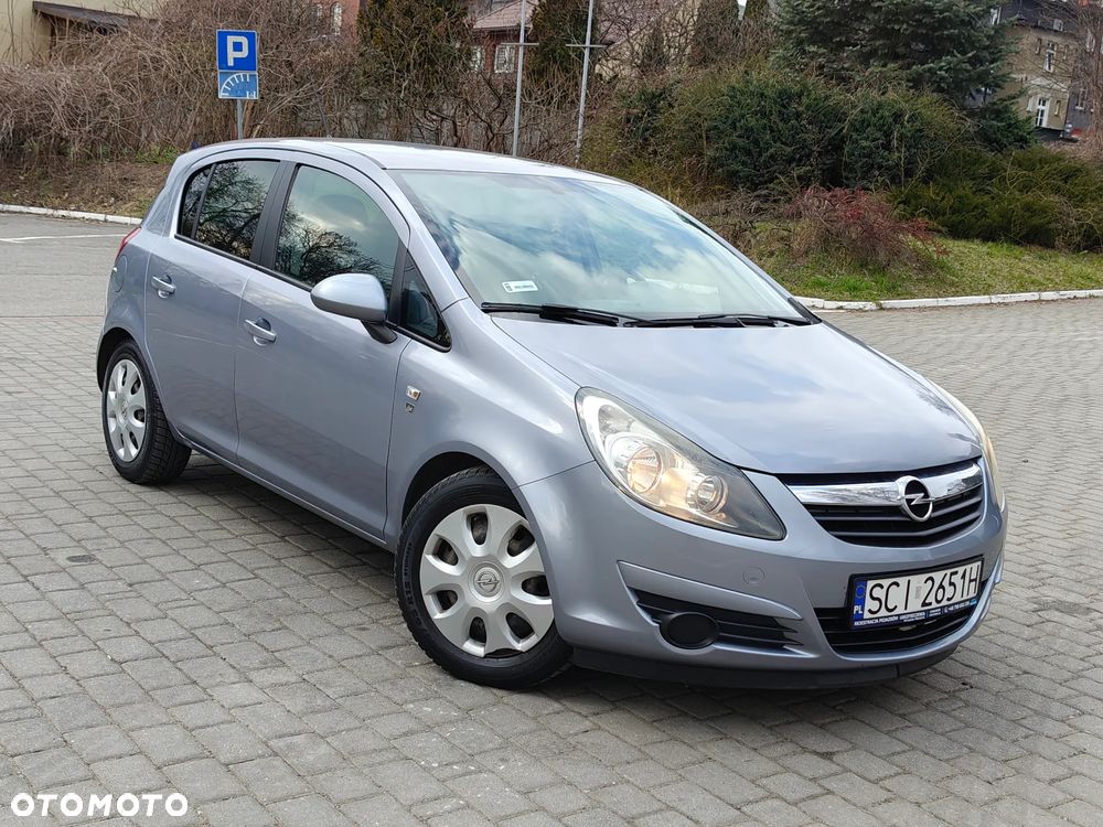 Opel Corsa 1.2 16V Cosmo - 2
