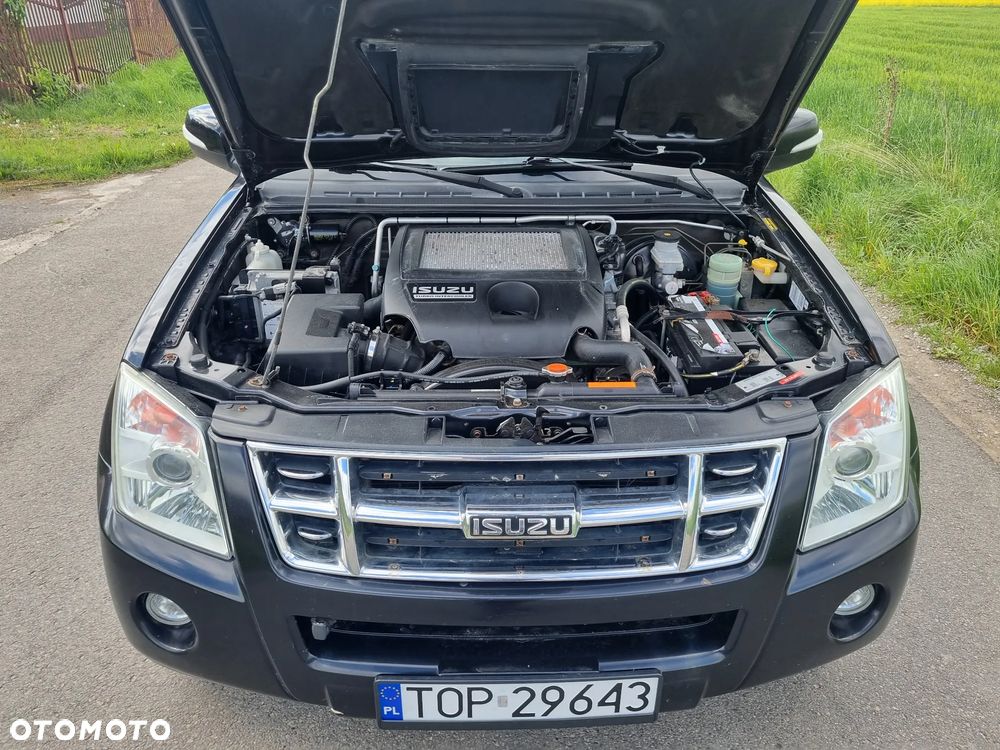 Isuzu D-Max 4x4 Space Cab Custom - 9