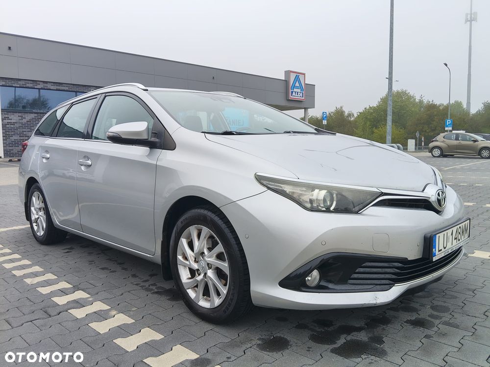 Toyota Auris 1.6 Active - 1