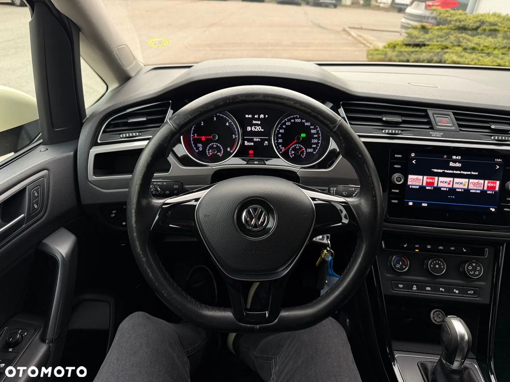 Volkswagen Touran 2.0 TDI SCR DSG Comfortline - 20
