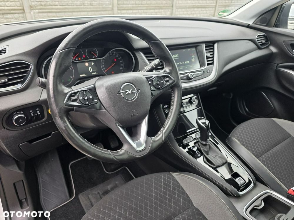 Opel Grandland X 1.6 DStart/Stop Automatik Business INNOVATION - 36
